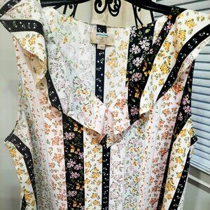 LOFT Outlet Ruffle V-Neck Sleeveless Floral Blouse Size Large